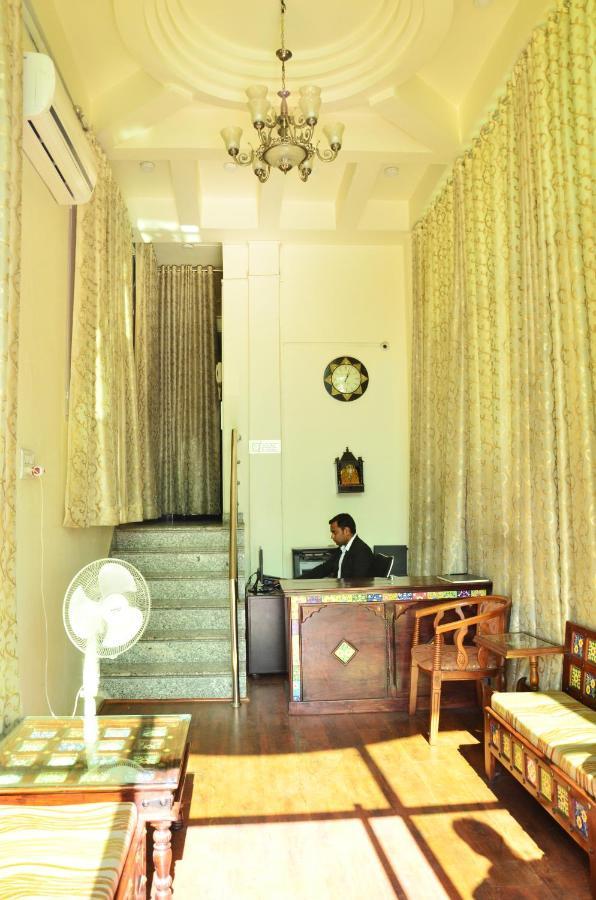 מלון ג'איפור Raj Regency מראה חיצוני תמונה